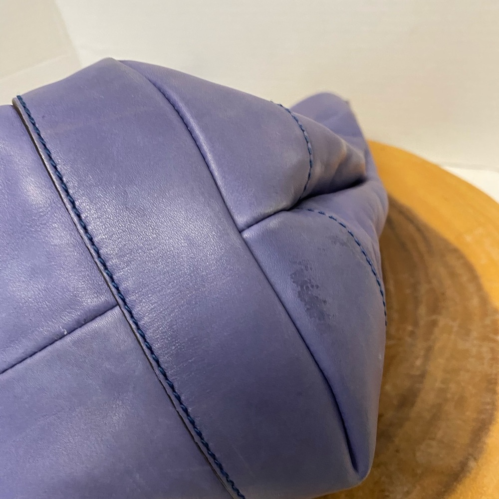 Gucci All Leather Tote & Python Wristlet - image 7